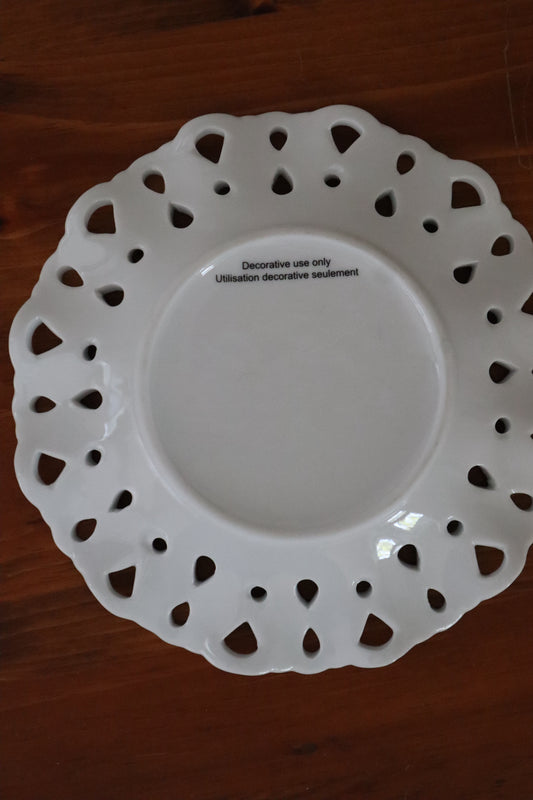Decorative Hydrangea Plate