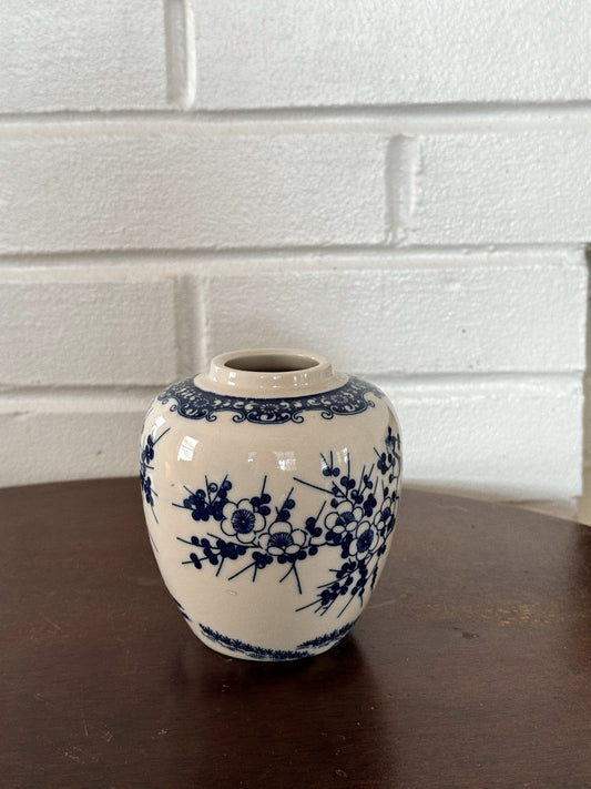 blue & white Japanese ginger jar