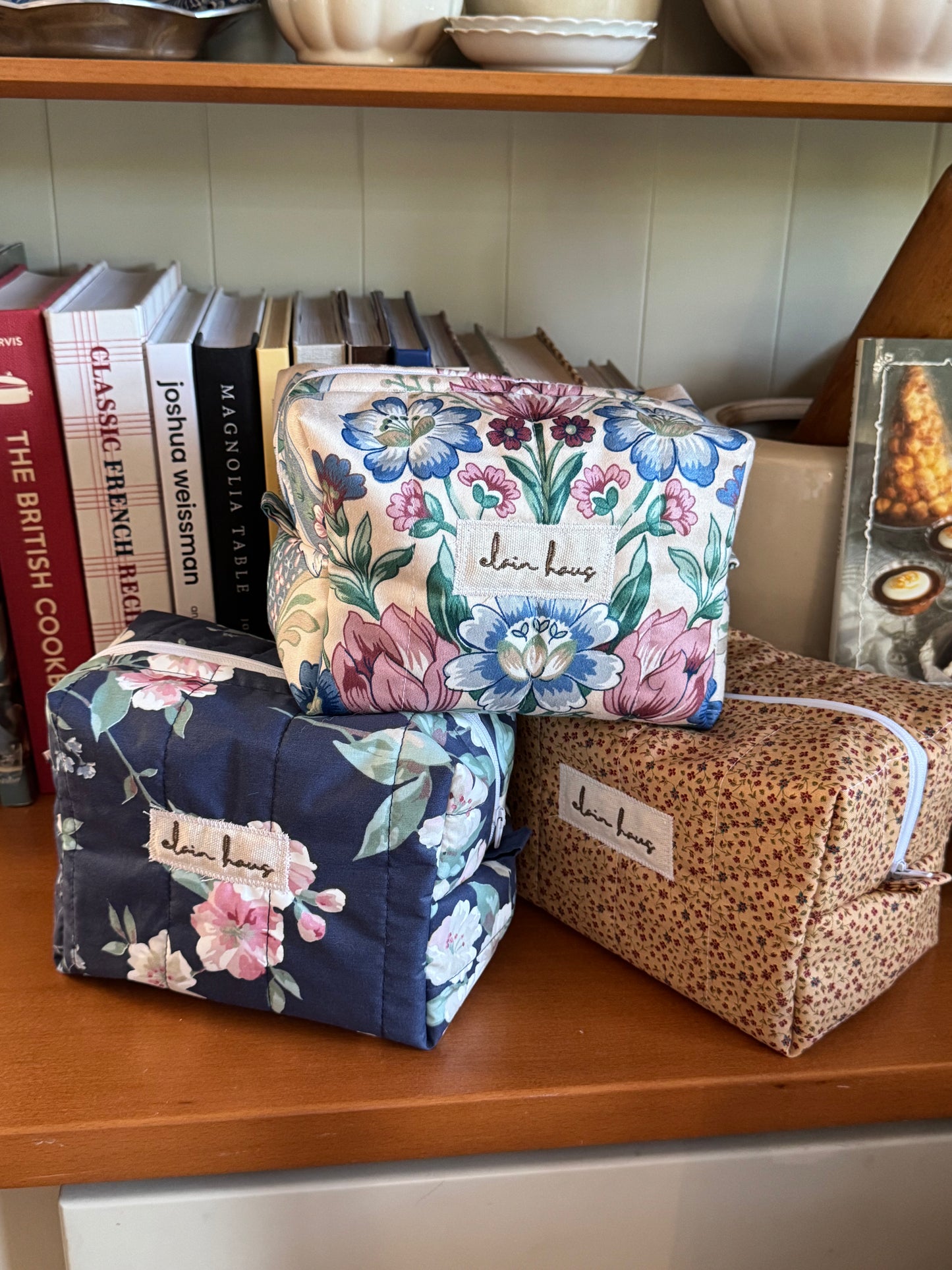 Toiletry bag - Greensburg night market