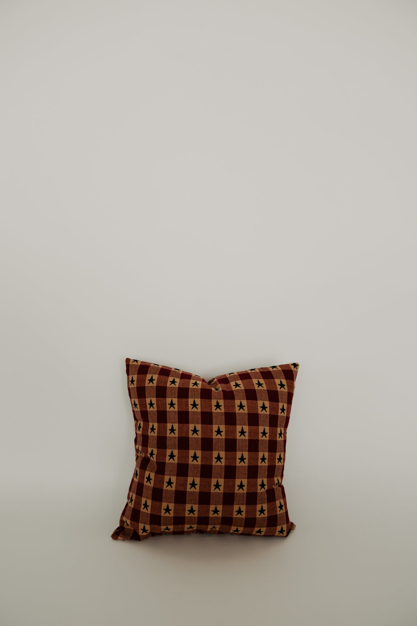 Colonial Red & Blue Throw Pillow Cover
