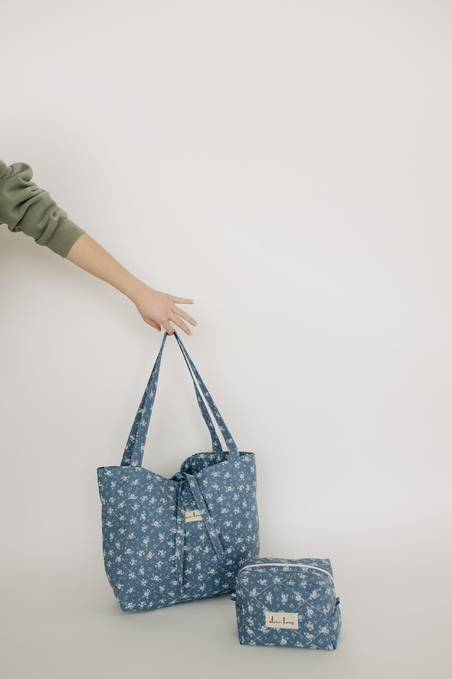 Quilted Blue Floral Toiletry Bag