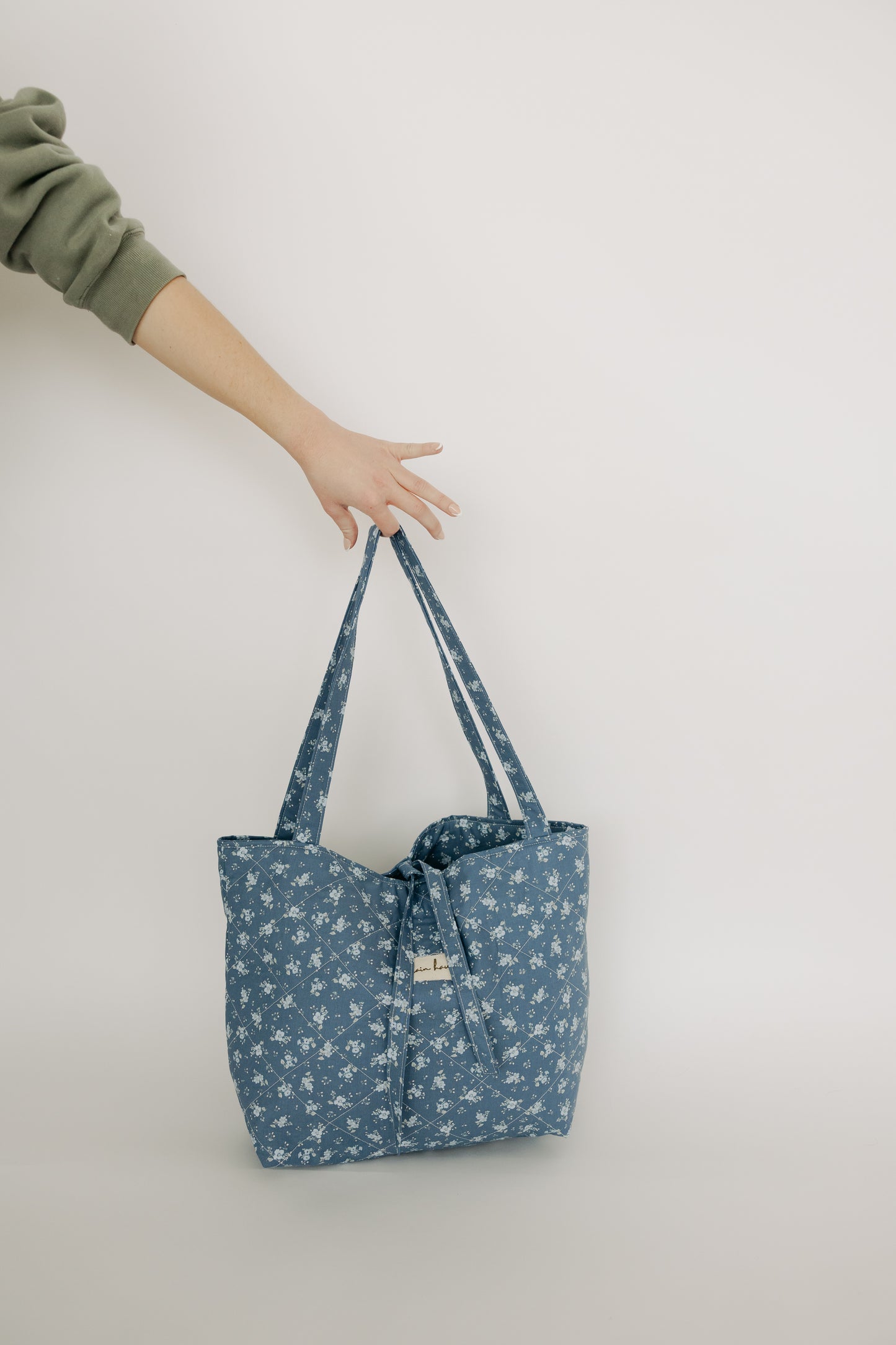 Mirabelle Tote | Quilted Blue Floral Bag