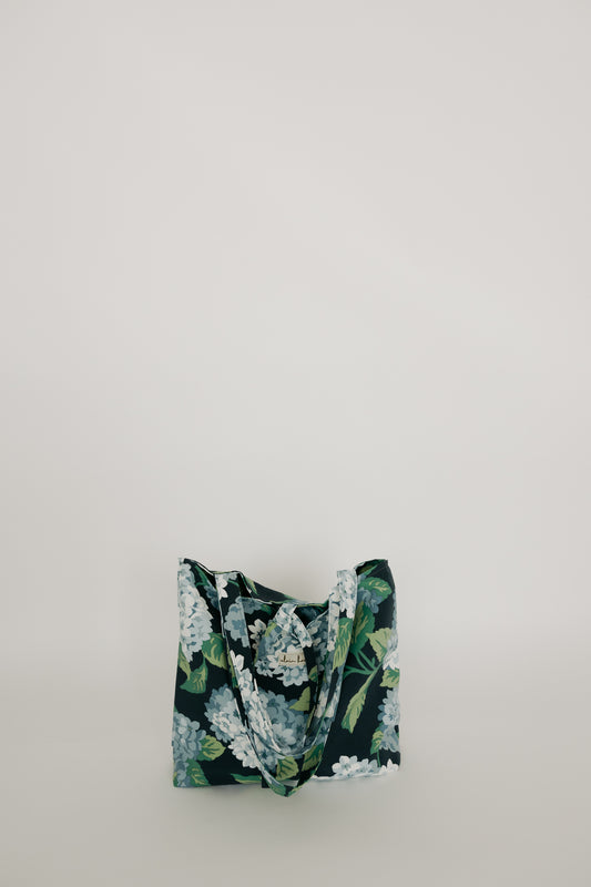 Chloe Tote | Hydrangea Market Bag