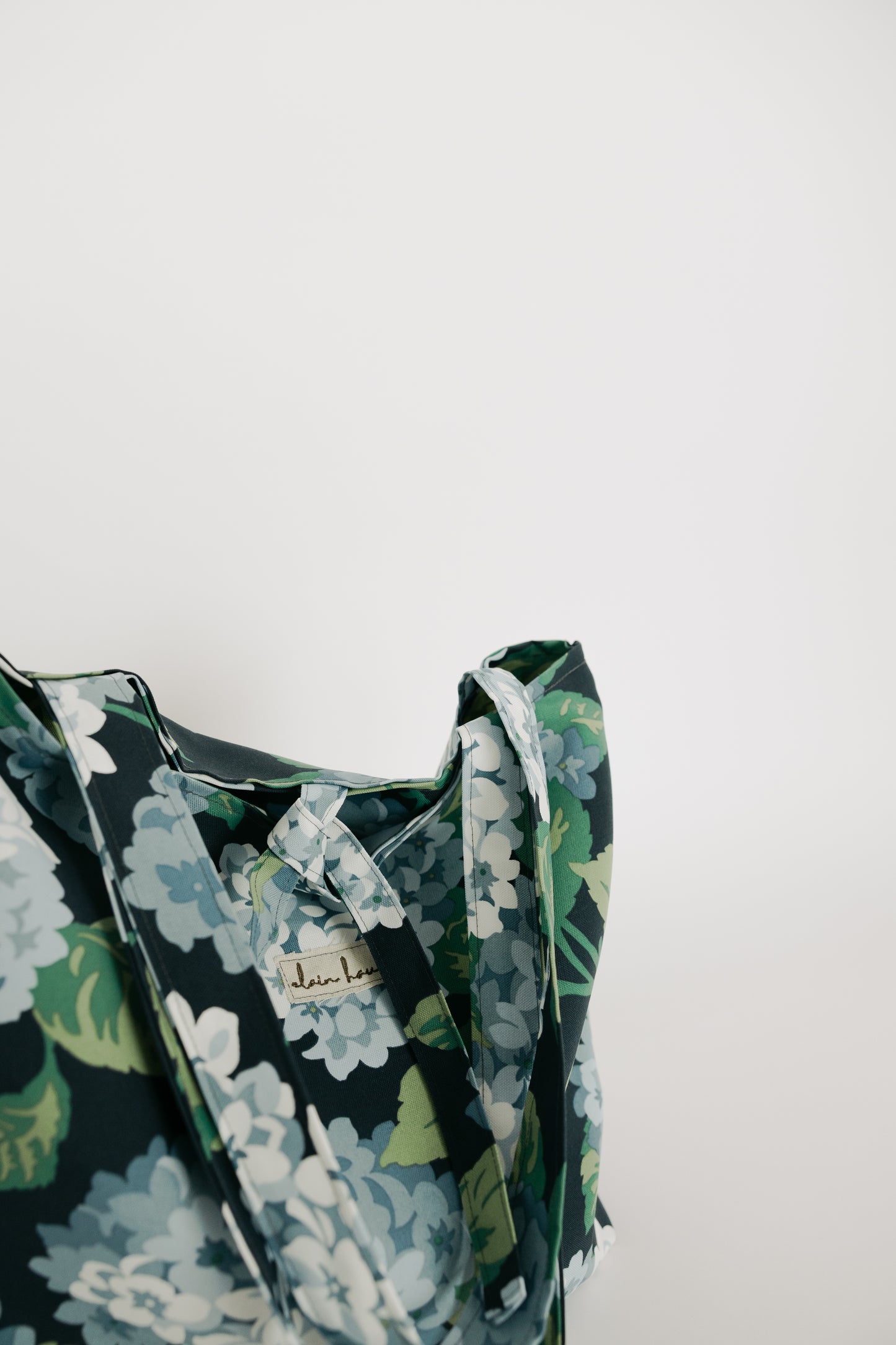 Chloe Tote | Hydrangea Market Bag